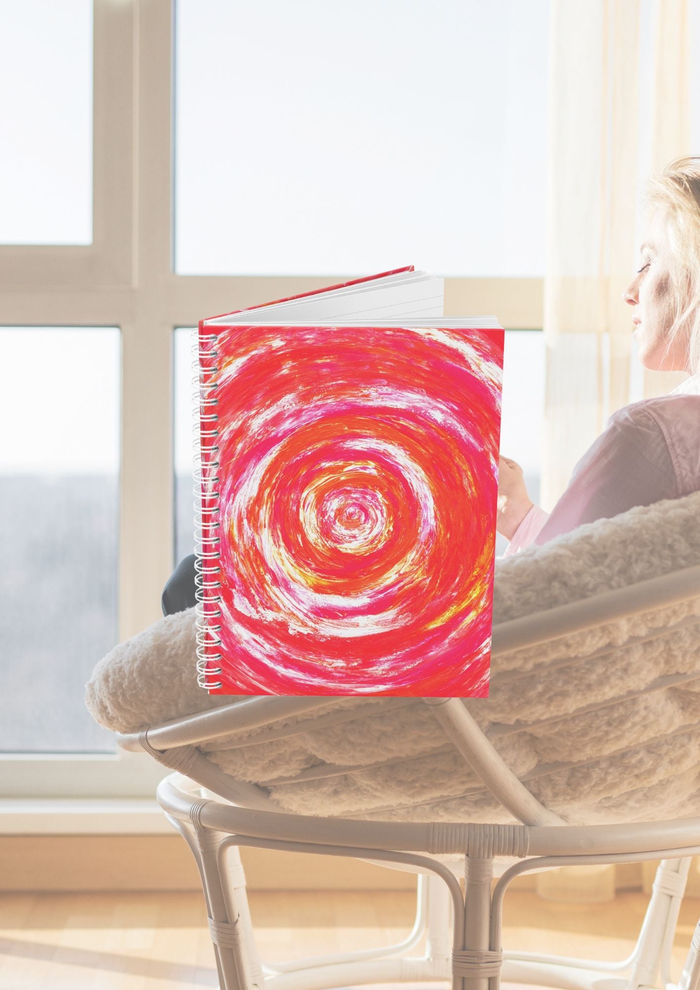 Cadeau pour la fête des mères – Offrez un carnet d’art abstrait pour célébrer toutes les mamans créatives.