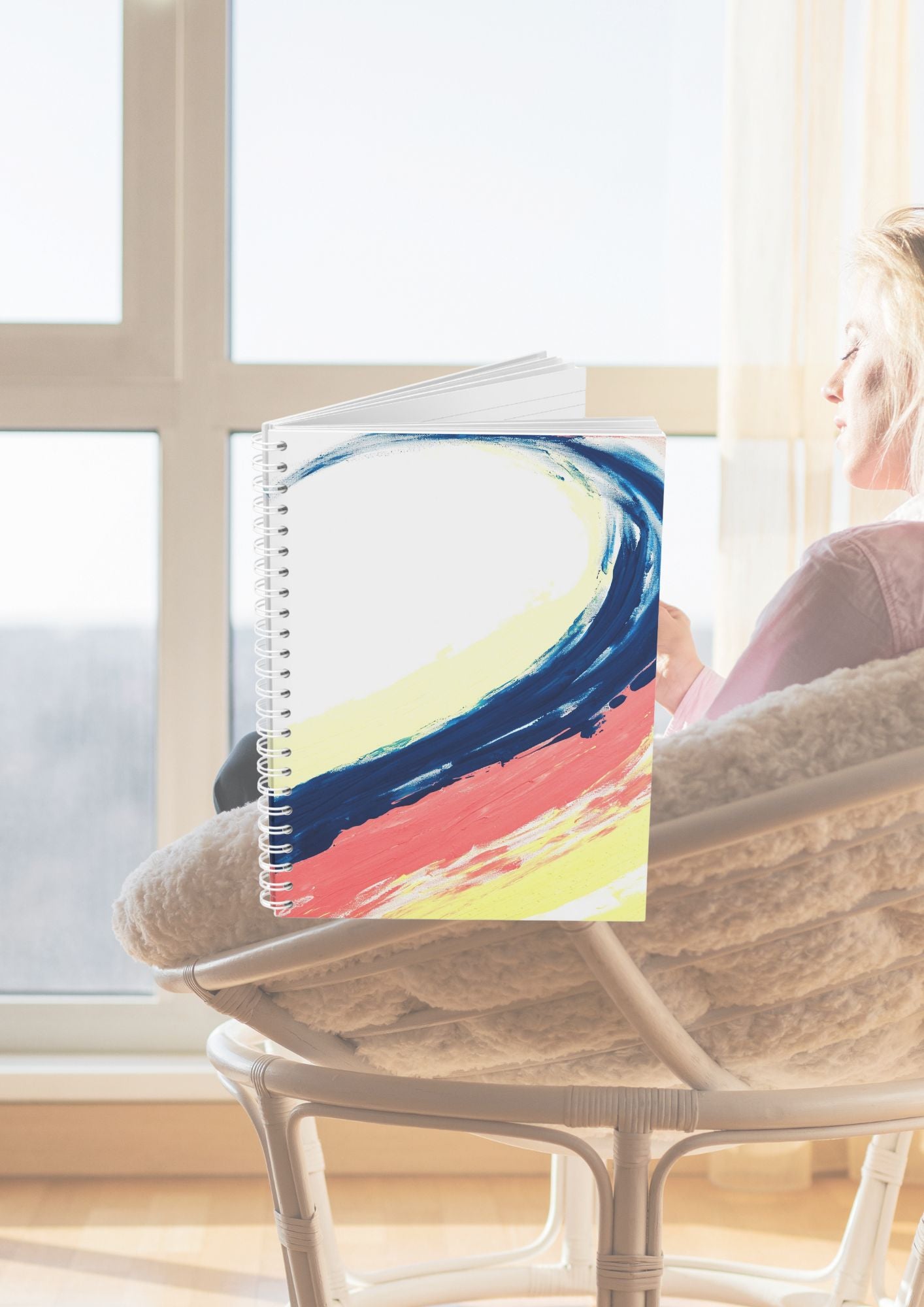 journal de développement personnel pour évoleur progressivement et voir la vie du bon côté. Pensées positives au quotidien par l'écriture 