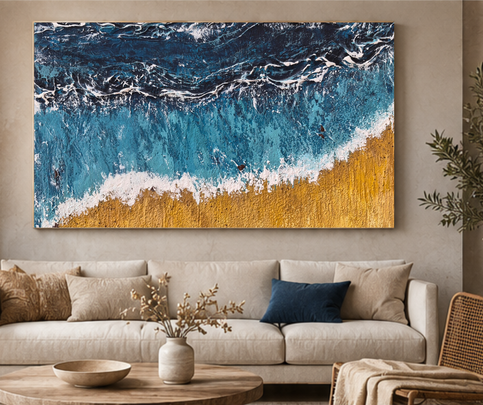 Tableau lumineux inspiré des reflets du soleil sur l’eau avec son sable et ses vagues